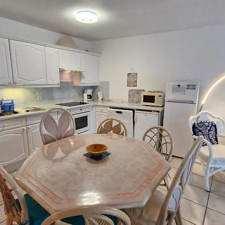 5 Pieces Climatise Avec Terrasse Et Parking A - Fr-1-780-30 Апартаменты *