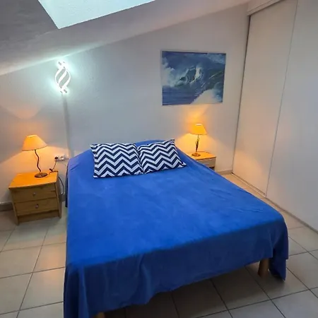5 Pieces Climatise Avec Terrasse Et Parking A * Sainte-Maxime